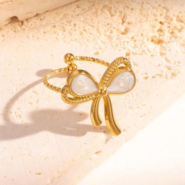 White and Golden Bow Ring